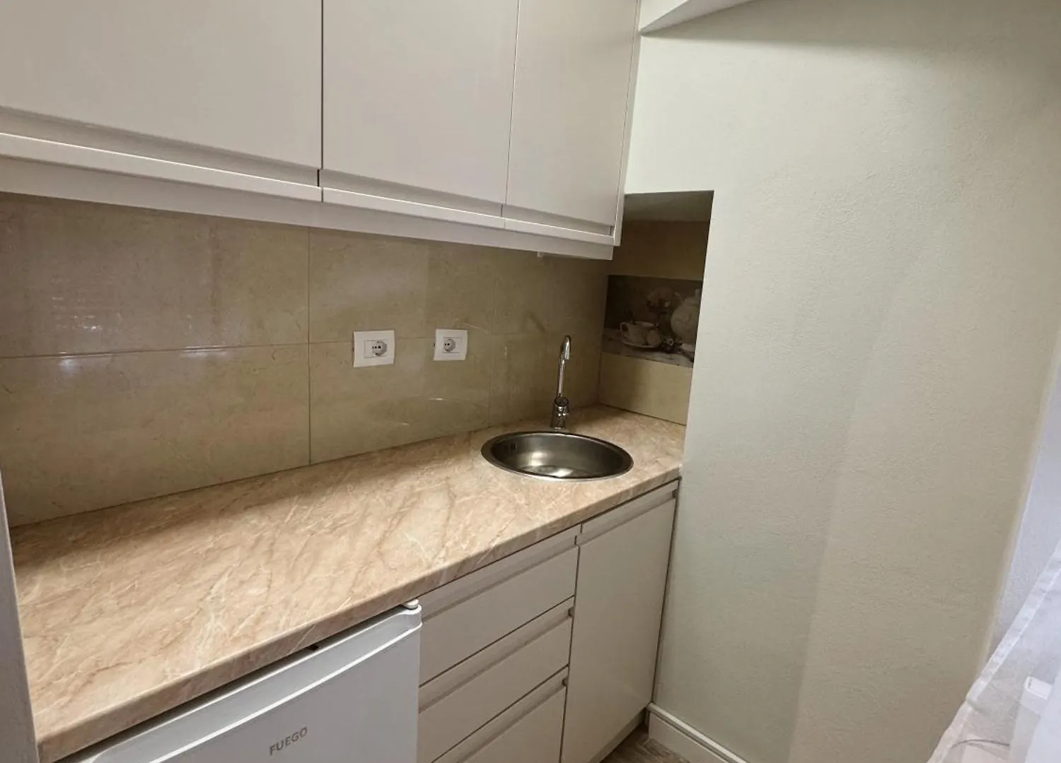 Square 24 Apartment Gjirokastër