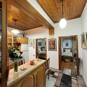  Apartment Andria's