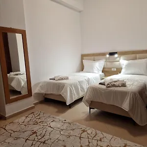  Apartment Antigona