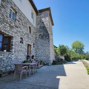 Bed & Breakfast Guri, Gjirokastër